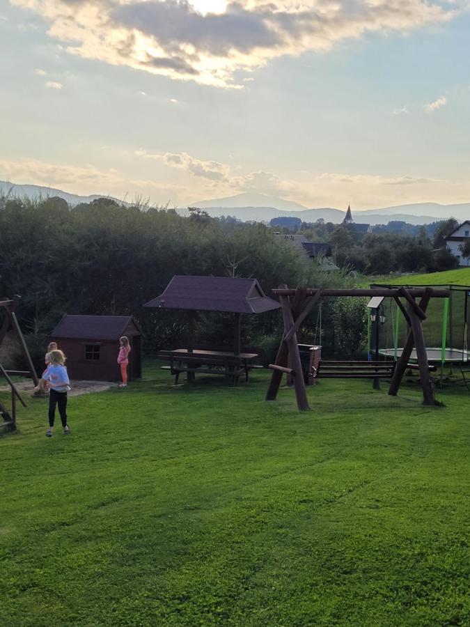 Вилла Domki Pod Lasem Rokiciny Podhalanskie Экстерьер фото